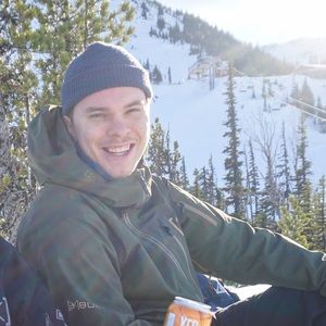 Meet your Posher, Adam